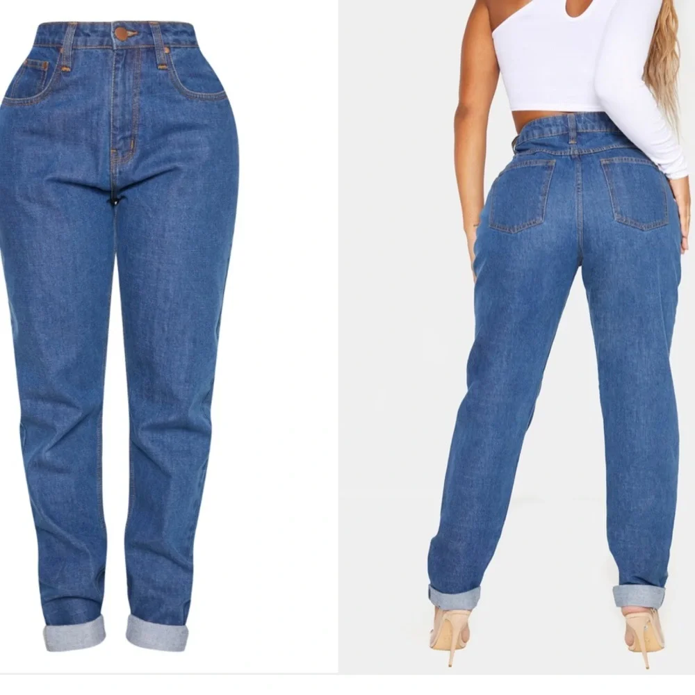 PrettyLittleThing Blue Straight Leg Jeans - Picture 2 of 7